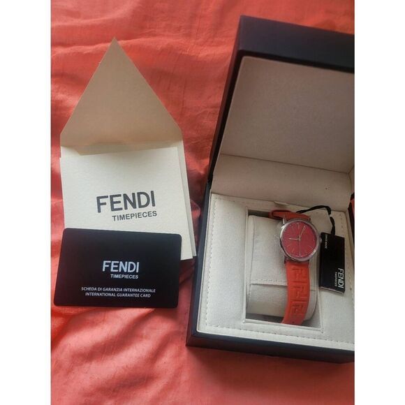 Fendi watch nwt - Picture 1 of 4